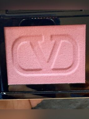 Valentino color crush Blush